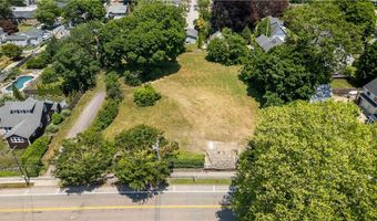 78 Narragansett Ave, Jamestown, RI 02835