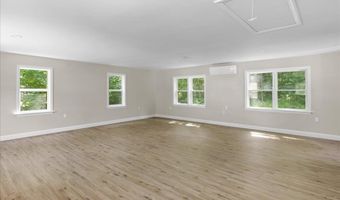 153 Cedar St, Belfast, ME 04915