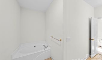 2910 Noritake Trl, Albemarle, NC 28001