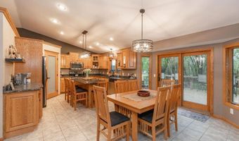 38177 Twin Oaks Dr, Avon, MN 56310