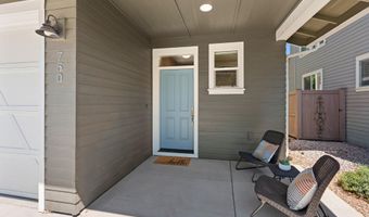 750 NE Isabella Ln, Bend, OR 97701