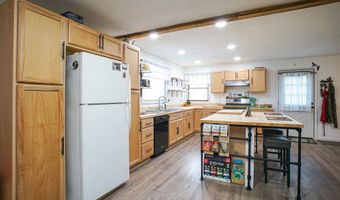 4667 Saint Clara Rd, Alum Bridge, WV 26321