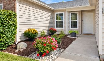 3020 Shadow Lake Dr, Indianapolis, IN 46217