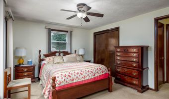 5749 Teresa Dr, Alexandria, IN 46001