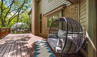3427 E Dobson Pl, Ann Arbor, MI 48105