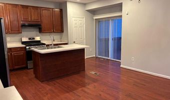 6641 CREEK POINT Way, Alexandria, VA 22315