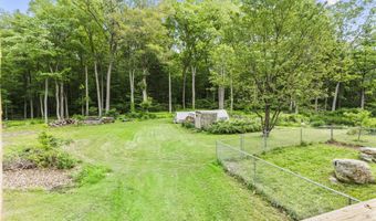 695 Brewster St, Coventry, CT 06238