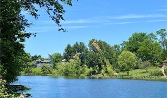 887-889 Colony Dr, Aurora, OH 44202