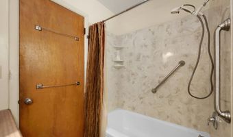 1331 G St, Springfield, OR 97477
