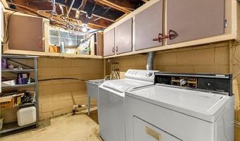 7505 PARK Ave, Allen Park, MI 48101