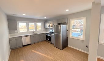 83 Academy St, Andover, NJ 07801