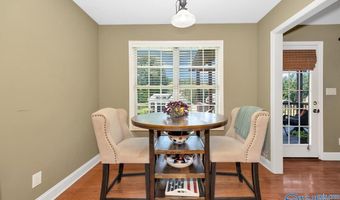 1420 Summerchase Ln, Albertville, AL 35951