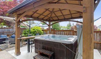 16436 VISIONARY Ct, Oregon City, OR 97045