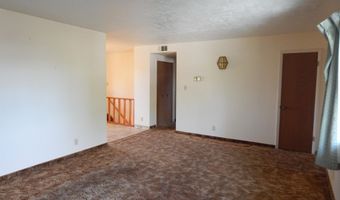 271 Jefferson St, American Falls, ID 83211