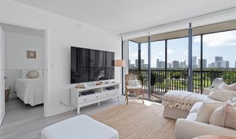 20301 W Country Club Dr 728, Aventura, FL 33180
