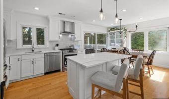 98 Prescott St, Demarest, NJ 07627