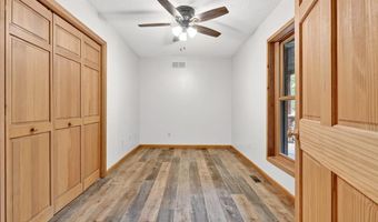 577 Schluersburg Rd, Augusta, MO 63332