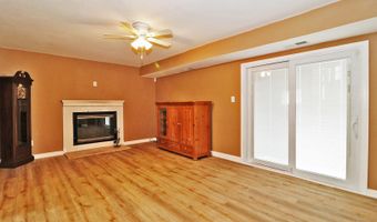 15 Commodore Ct, Barnegat, NJ 08005