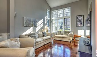 39 Lasky Rd, Beacon Falls, CT 06403