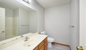 15316 Founders Ln 304, Apple Valley, MN 55124