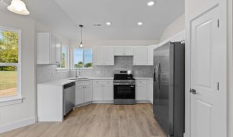 2026 Green Acres Dr, Adrian, MI 49221