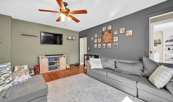 186 W MAIN St, Adamstown, PA 19501