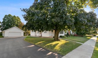 118 Main St, Arlington, WI 53911