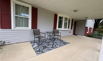 110 Habant Dr, Amherst, OH 44001