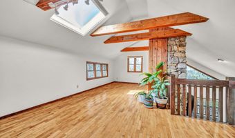 11 Spruce Mountain Trl, Danbury, CT 06810