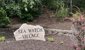 20 Roundhouse Rd 20, Bourne, MA 02532