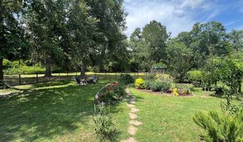 24 Robert Day Rd, Adel, GA 31620
