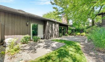 455-55 Meadowview Dr, Aurora, OH 44202