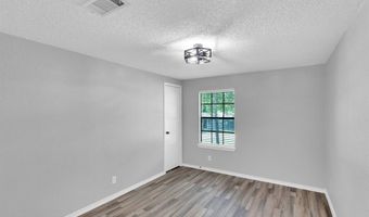 100 Chambers Dr, Alvarado, TX 76009