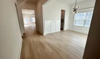 6207 SW Luna Ln, Bentonville, AR 72713