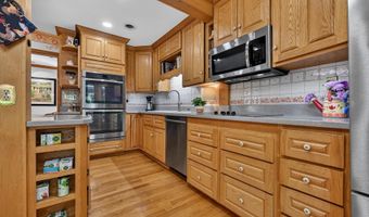 1304 BRYAN POINT Rd, Accokeek, MD 20607