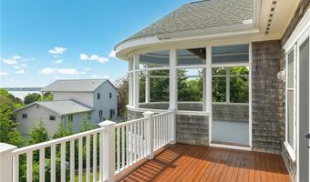 21 Bonnet View Dr, Jamestown, RI 02835