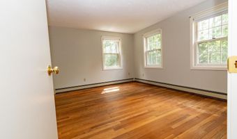 645 Walnut St, Manchester, NH 03104