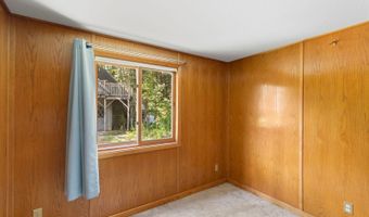 84 Brook St, Chesterfield, NH 03466