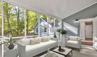100 Little Ridge Rd, Berkeley Lake, GA 30096