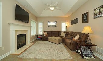 47 Timber Cove Ct, Amherst, NY 14051