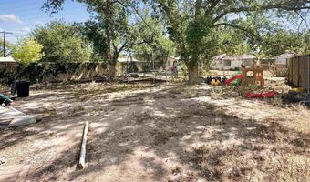 1004 Thomas St, Carlsbad, NM 88220