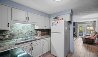 1315 Lake Dr, Ashland, OH 44805