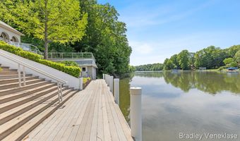 7635 Sandy Hollow Ln SE, Alto, MI 49302
