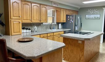 18 Southridge Ct, Batesville, AR 72501