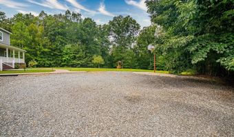 175 Tracie Dr, Altavista, VA 24517