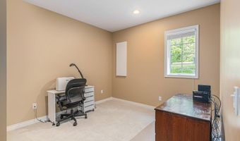 10310 E Rivershore Dr SE, Alto, MI 49302