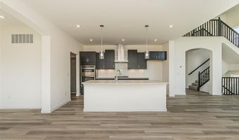 6730 Snowy Owl Ln, Affton, MO 63123