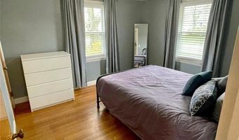 30 Althea Dr, Cranston, RI 02920