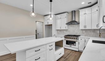 316 Seabrook Ave, Bayville, NJ 08721