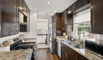 4211 DOWNING St, Annandale, VA 22003